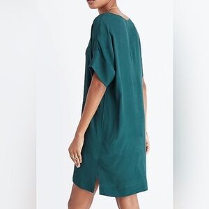 Madewell Novel Shift V-Neck T-Shirt dress in deep Teal Blue- Size M